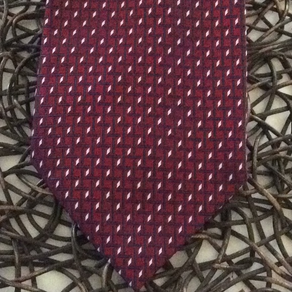 NWOT LAUREN RALPH LAUREN 100% SILK TIE - Picture 4 of 4